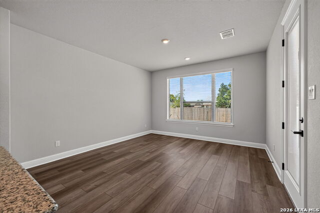 221 Janice Ave Property Photo 15