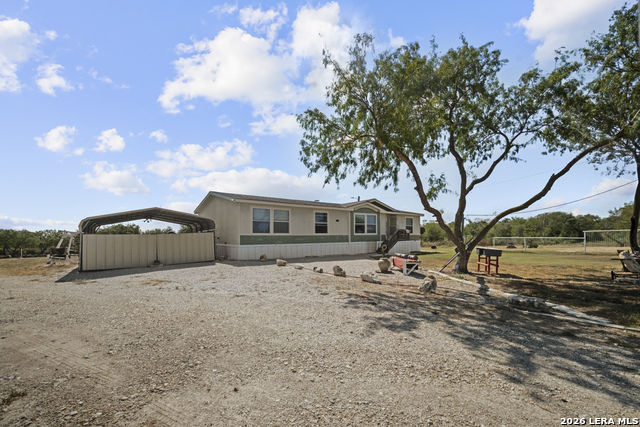 364 Daniel Rd Property Photo 1