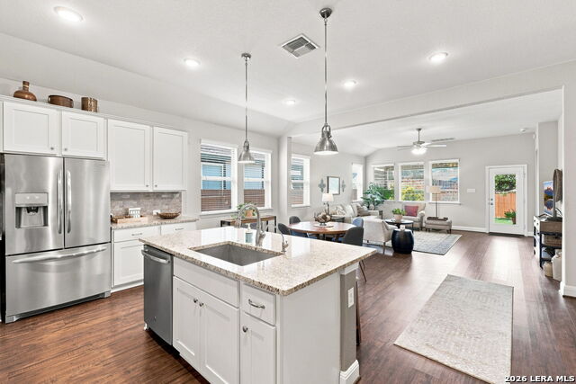 12123 Casparis Property Photo 12