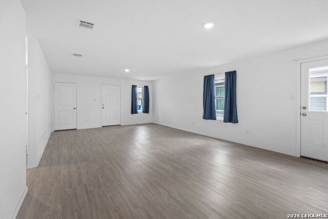 242 Ambush Rdg Property Photo 6