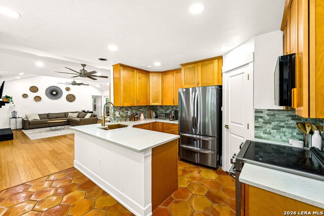 8621 Indian Hills Ln Property Photo 12