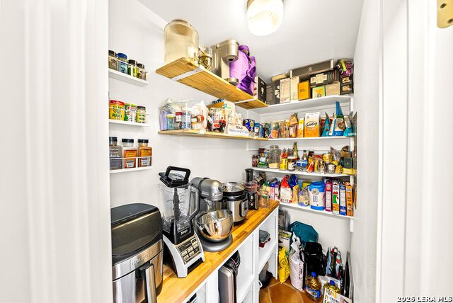 8621 Indian Hills Ln Property Photo 31