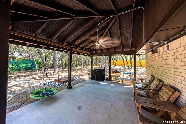 8621 Indian Hills Ln Property Photo 33