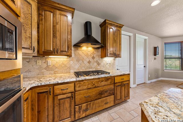 177 Abrego Lake Dr Property Photo 21