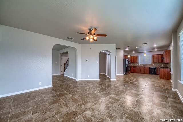820 Laserra Property Photo 9