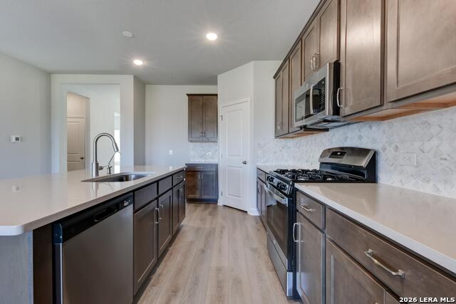181 Thornbloom Property Photo 17