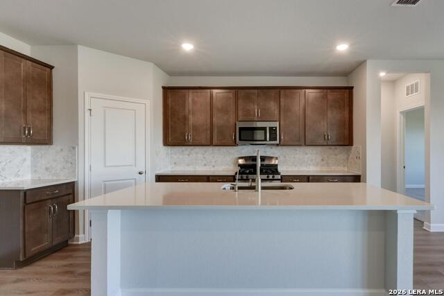 181 Thornbloom Property Photo 18