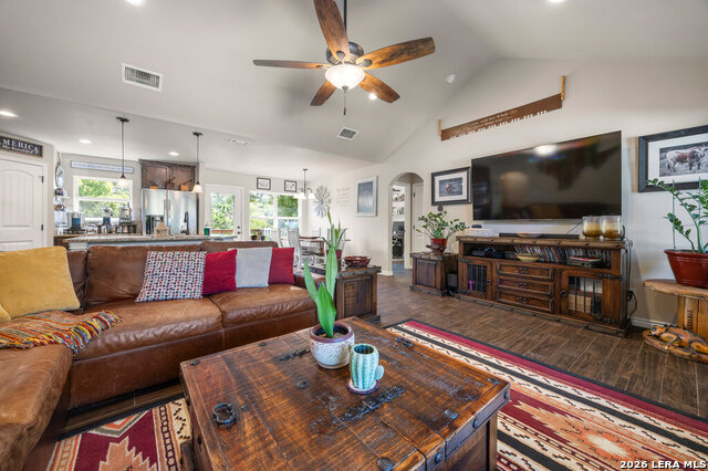 2012 Ronda Ct Property Photo 5