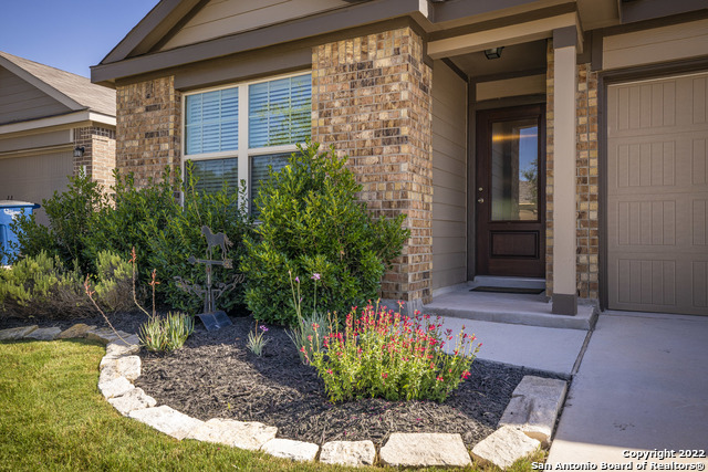2934 Meadow Rdg Property Photo 2