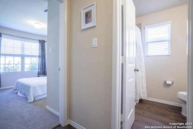 2934 Meadow Rdg Property Photo 6