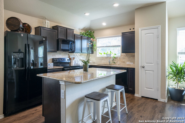 2934 Meadow Rdg Property Photo 20