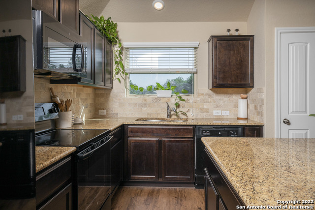 2934 Meadow Rdg Property Photo 21