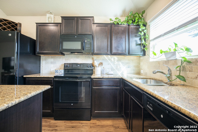 2934 Meadow Rdg Property Photo 22