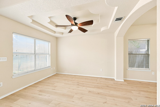 6918 Sabine Property Photo 9
