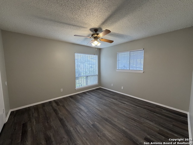 7422 Fieldgate Dr Property Photo 13