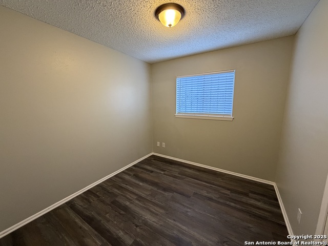 7422 Fieldgate Dr Property Photo 15