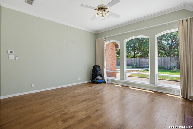 2042 Thicket Trail Property Photo 11