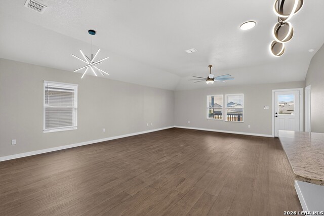 7647 Champion Crk Property Photo 4