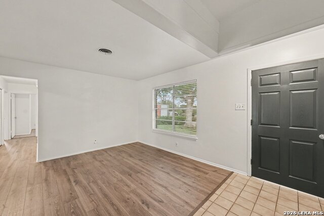 619 Northtrail Dr Property Photo 5