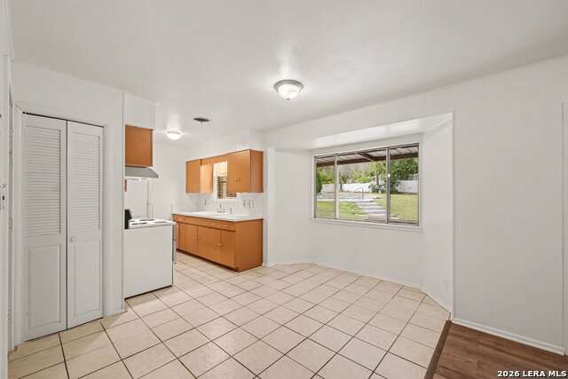 619 Northtrail Dr Property Photo 13