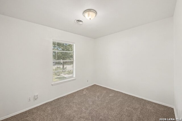 619 Northtrail Dr Property Photo 19