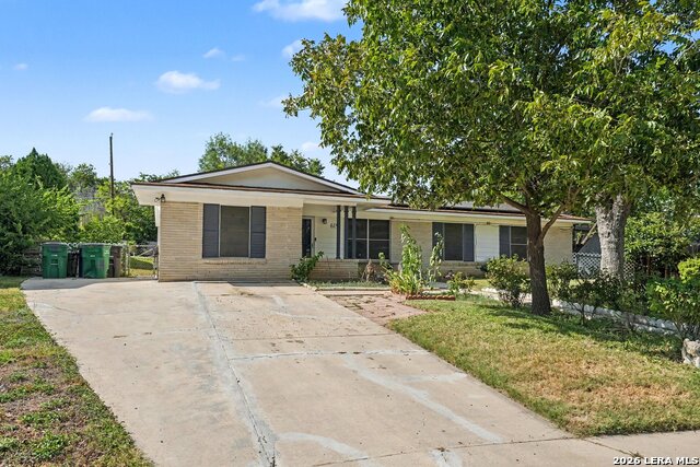 619 Northtrail Dr Property Photo 30