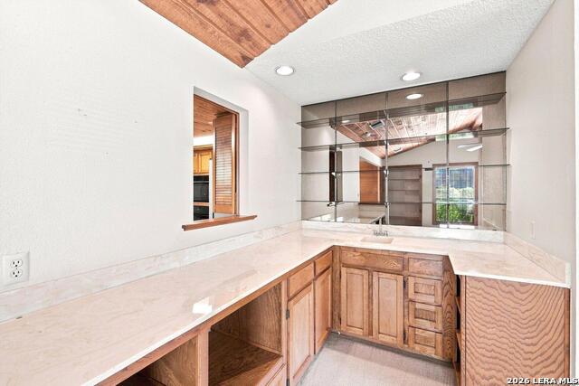 15602 Boulder Creek Property Photo 4