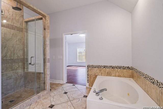 8746 London Heights Property Photo 25