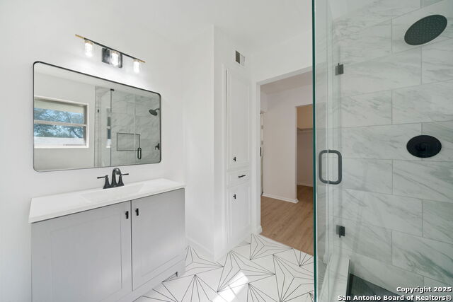 702 Fawndale Property Photo 26