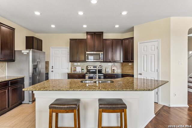 1402 Blue Jay Ct Property Photo 4