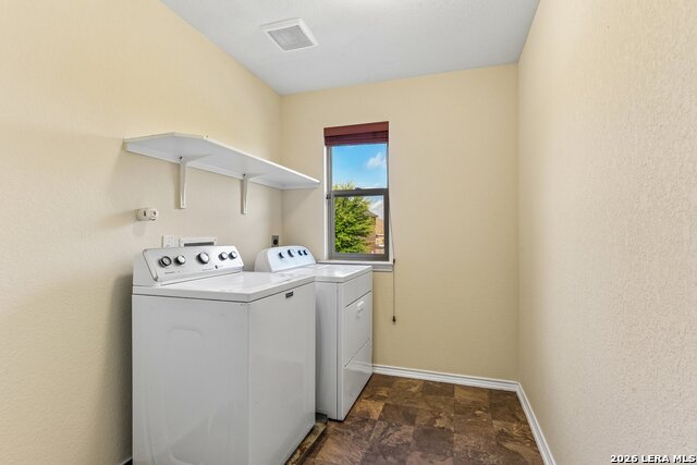 1402 Blue Jay Ct Property Photo 38