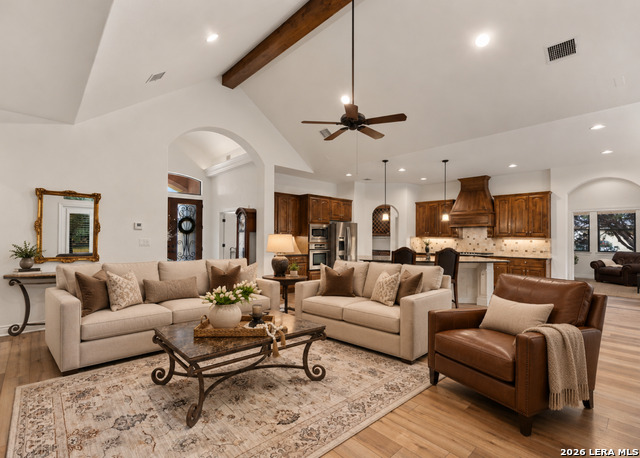 31039 Keeneland Dr Property Photo 5