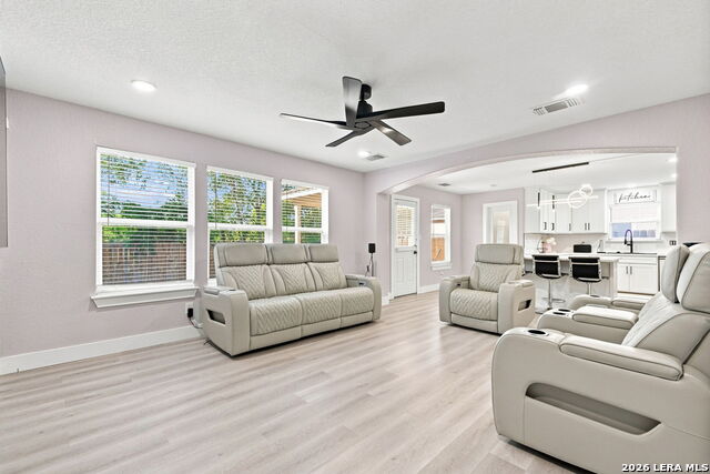 7918 Meadow Way Ct Property Photo 8