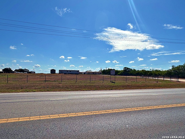 823 S State Highway 16 Property Photo 2