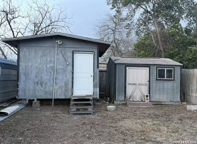 135 Willee Dr. Property Photo 12