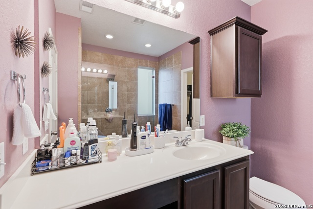 8239 Recio Oak Property Photo 12