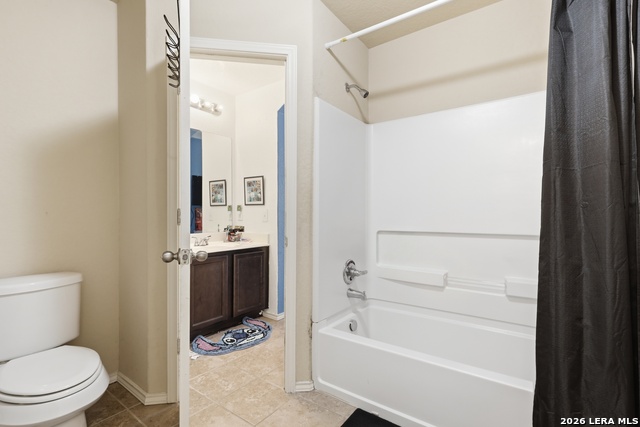 8239 Recio Oak Property Photo 25