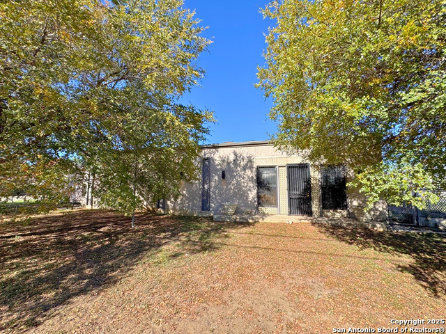 3311 Roselawn Rd Property Photo 3