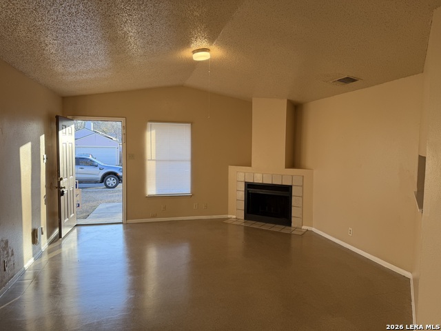 2827 Ash Field Dr Property Photo 4