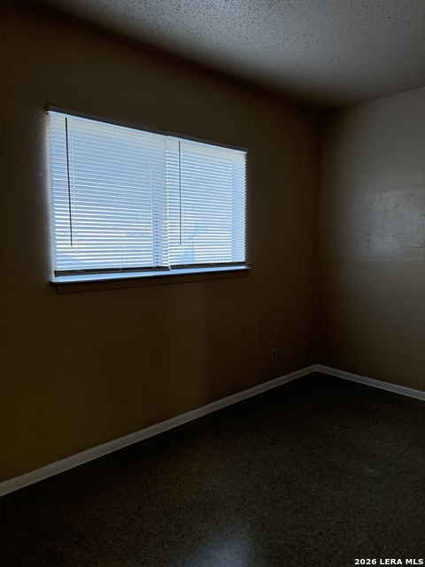 2827 Ash Field Dr Property Photo 8