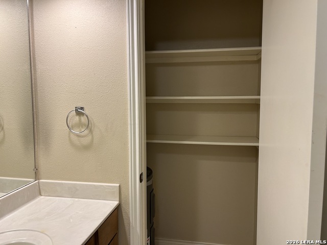 13018 Heimer Rd Property Photo 24