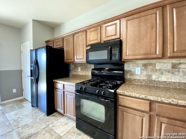 143 Cardinal Way Property Photo 8