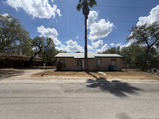 112 Fernandez Property Photo 2