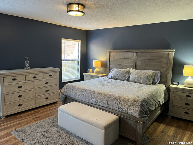 21511 Tenore Property Photo 9