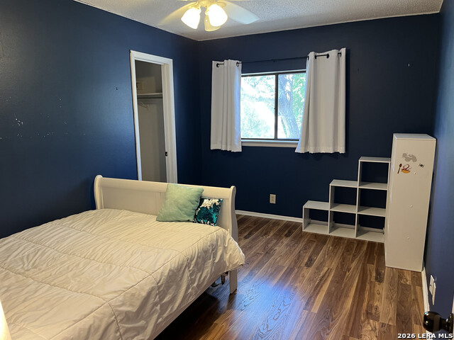 21511 Tenore Property Photo 13