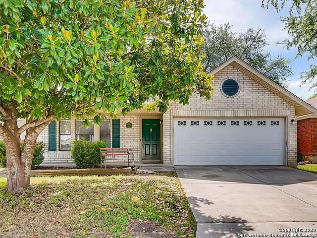 21511 Tenore Property Photo 16