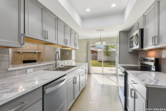 11815 Broadwood St Property Photo 11