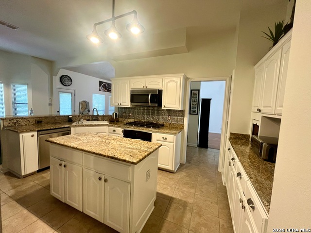 13323 Demeter Property Photo 13
