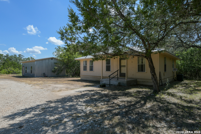 930 County Road 342 Property Photo 1