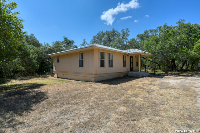 930 County Road 342 Property Photo 2